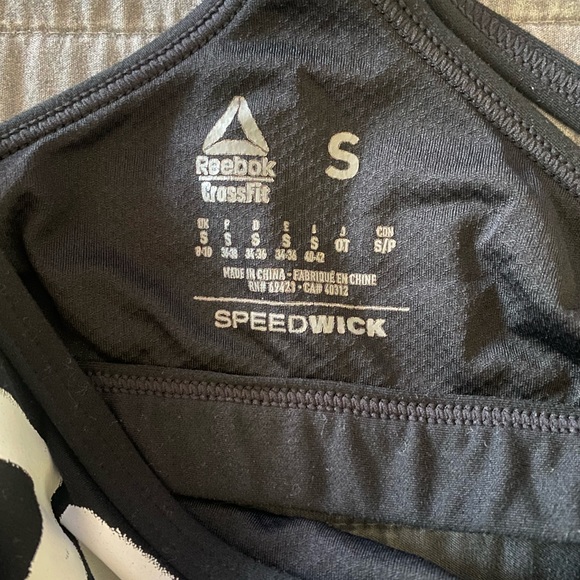 Reeebok Sports Bra - Picture 2 of 4